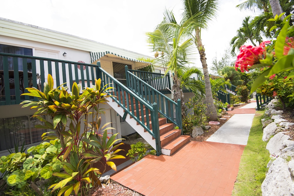 Bay View Suites Paradise Island 6/54