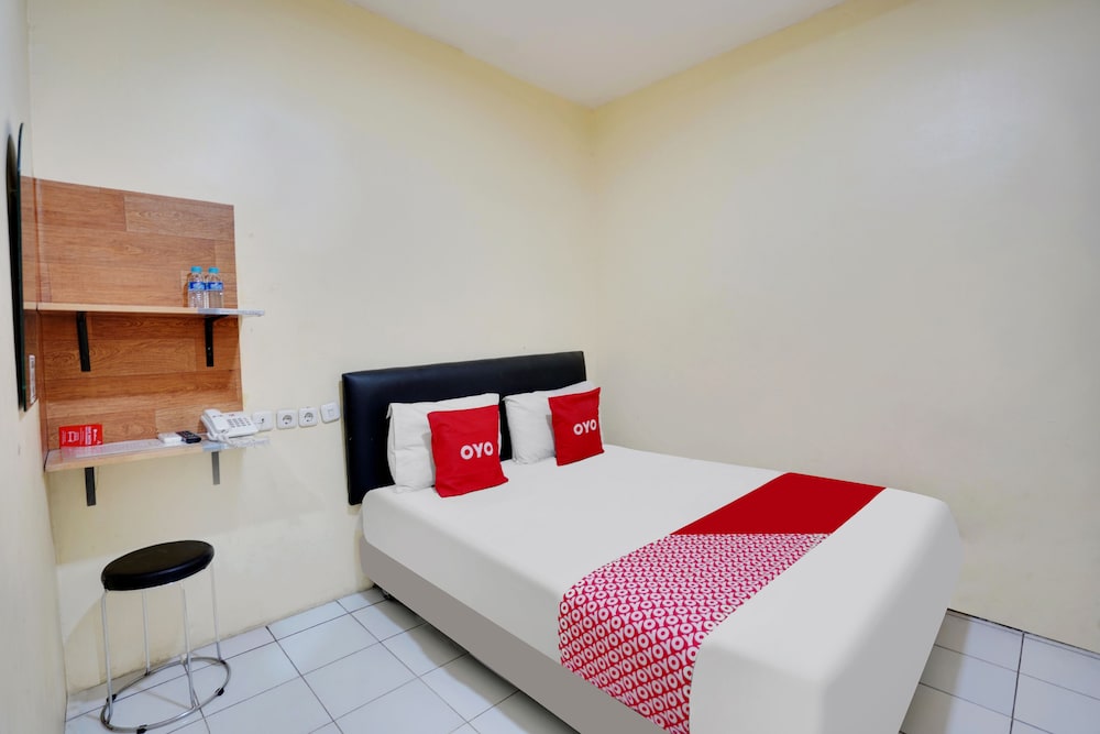 RedDoorz Plus near Galaxy Mall 7/39