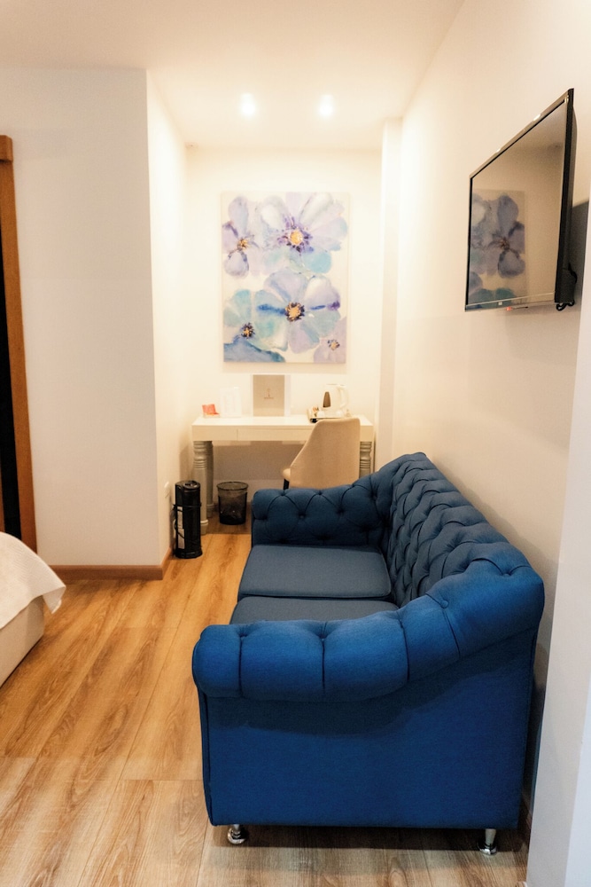 Adamas House Hotel 31/50