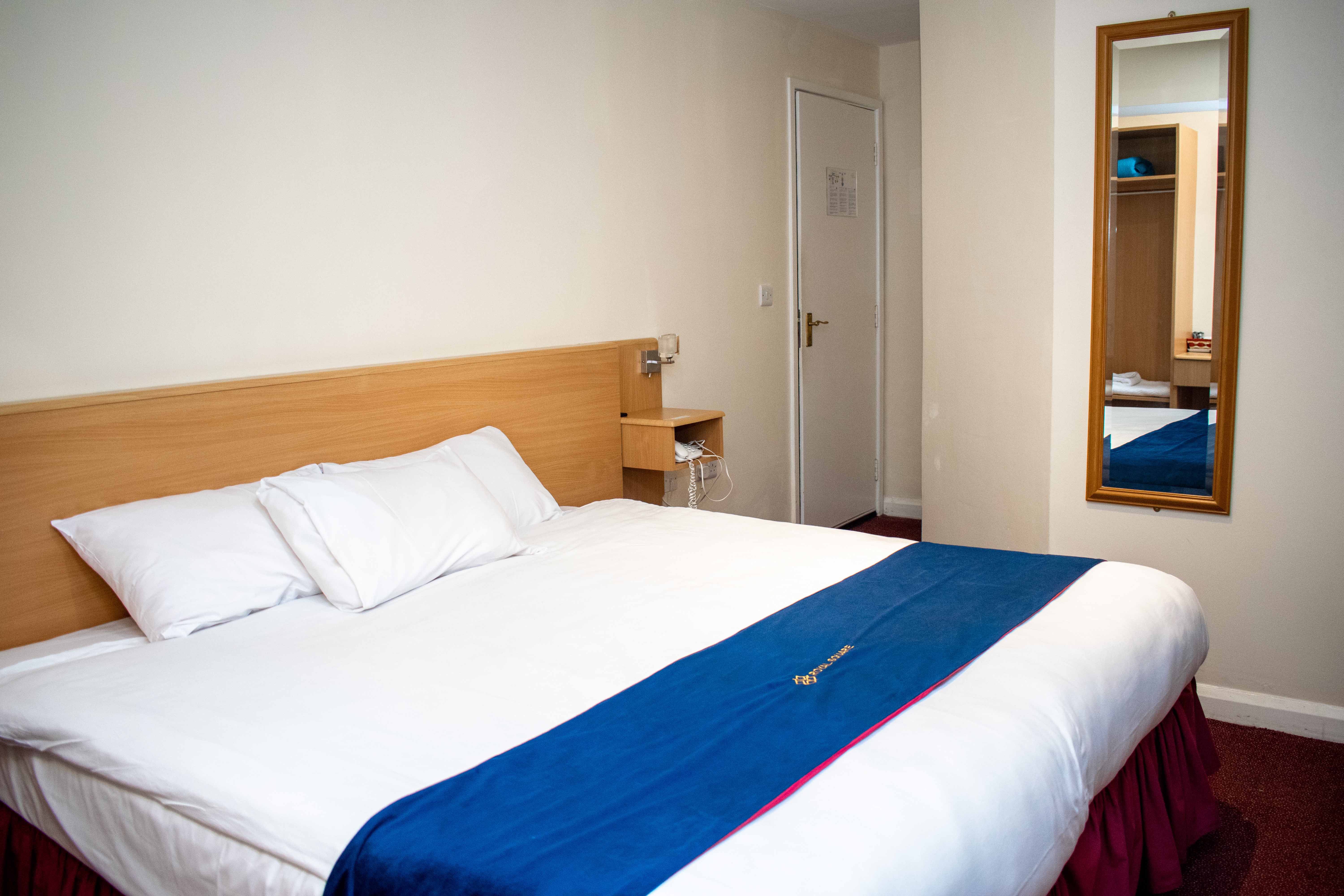 CLASSIC, DOUBLE BED