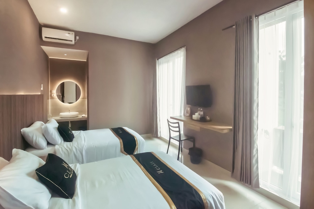 CLASS Premium Guest House 13/35