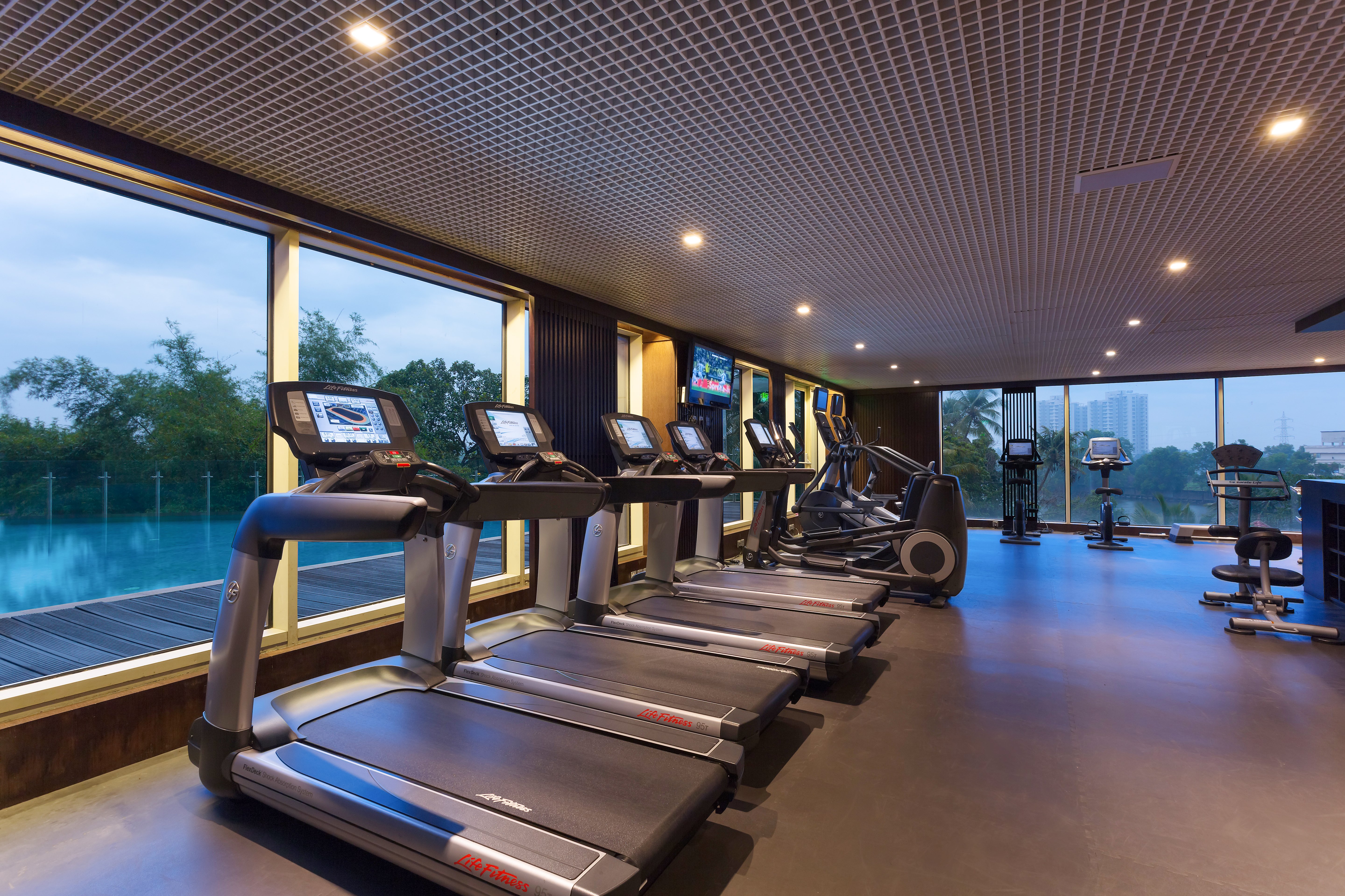 CROWNE PLAZA KOCHI 36/77