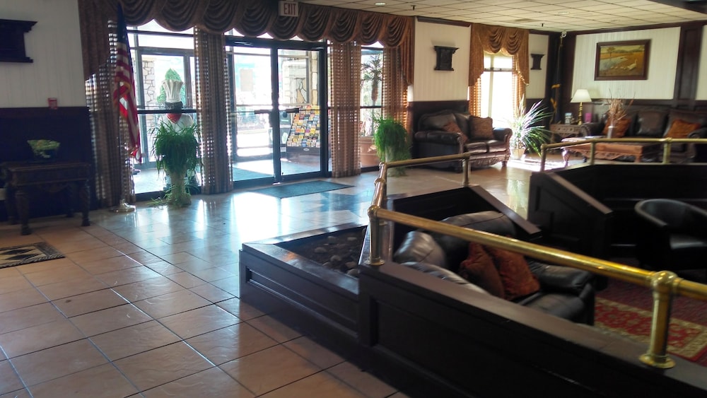 FairBridge Inn & Suites Poconos 18/29