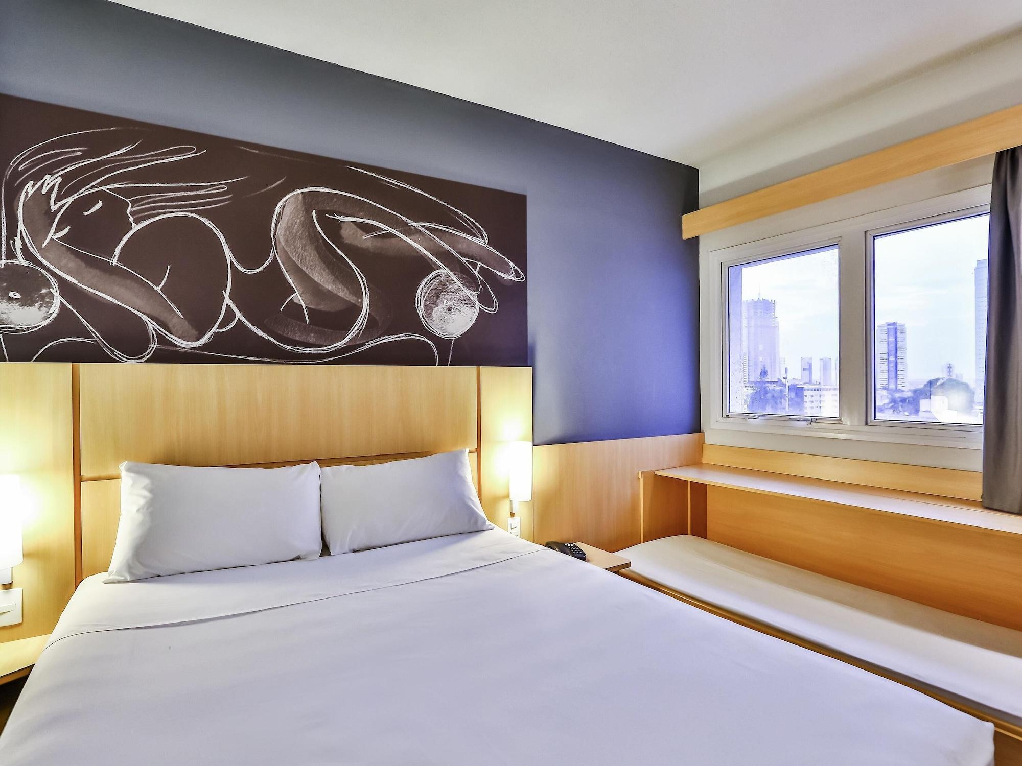 Standard, Multiple Beds