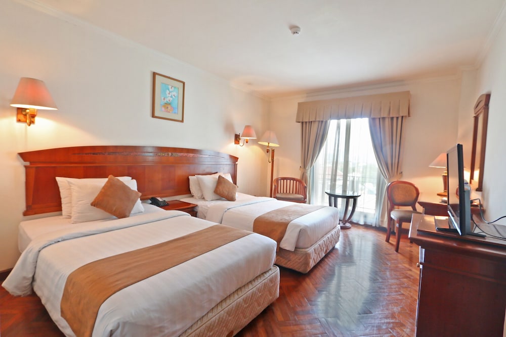 Kaisar Hotel 26/56