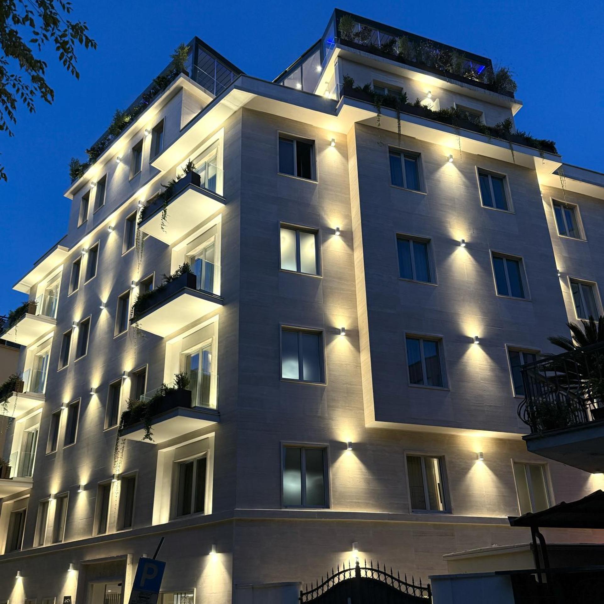J Maluni City Hotel 3/49