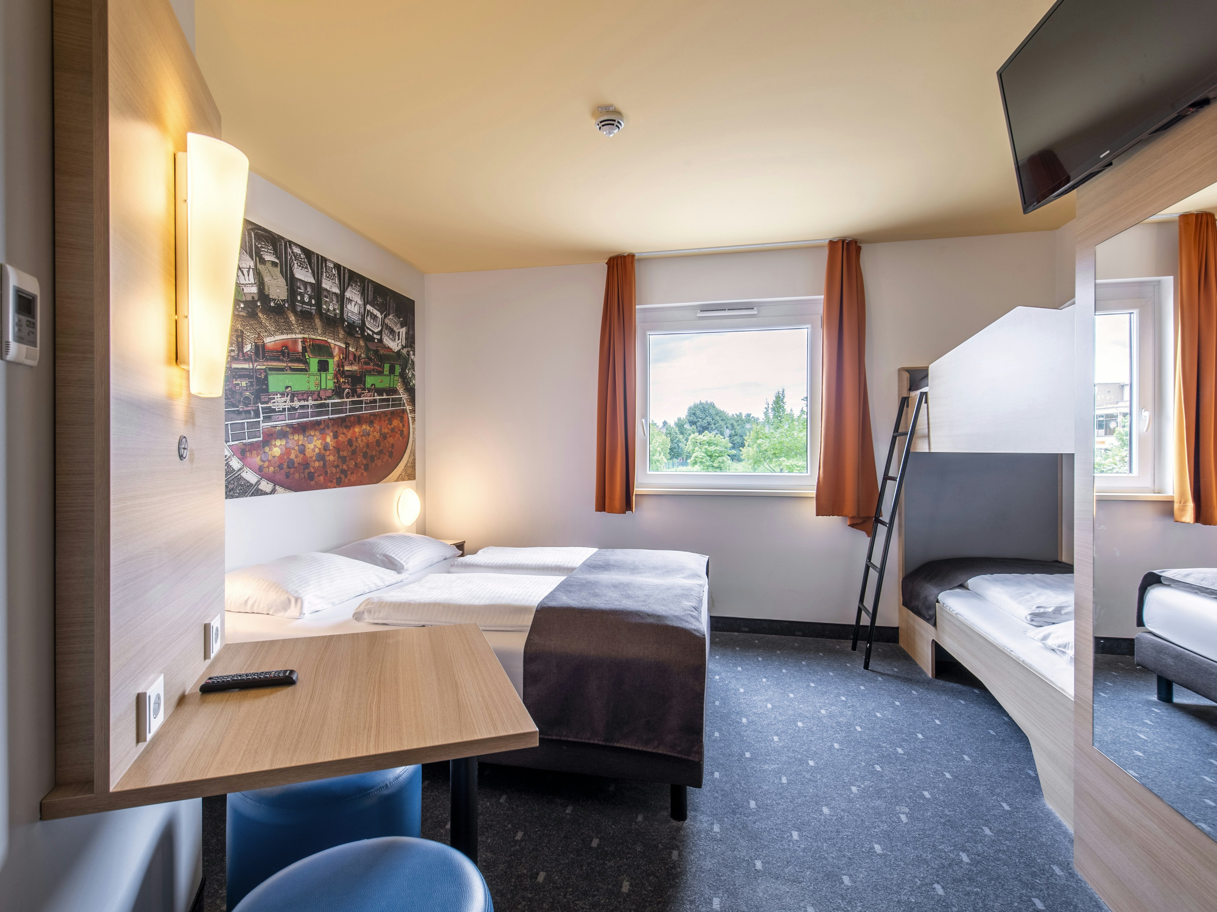 B&B Augsburg 16/30