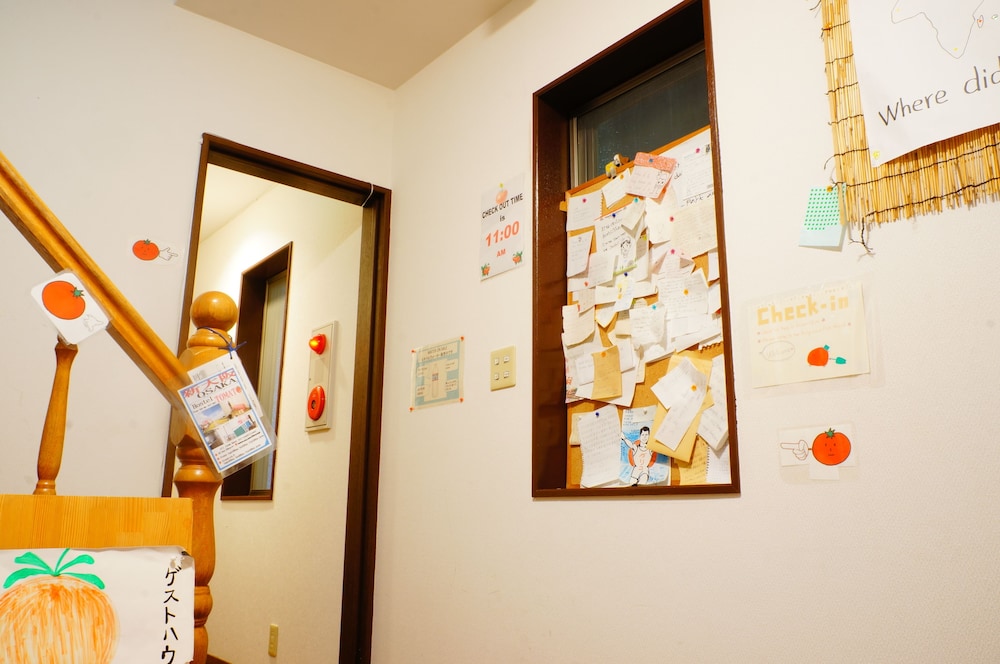 Osaka Tomato Hostel 8/46