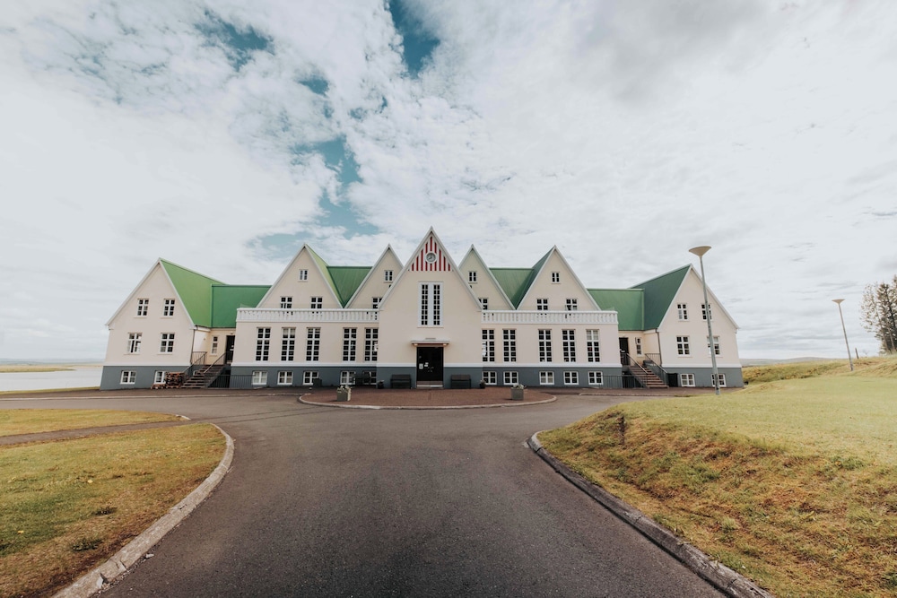 Heradsskolinn Historic Guesthouse 1/50