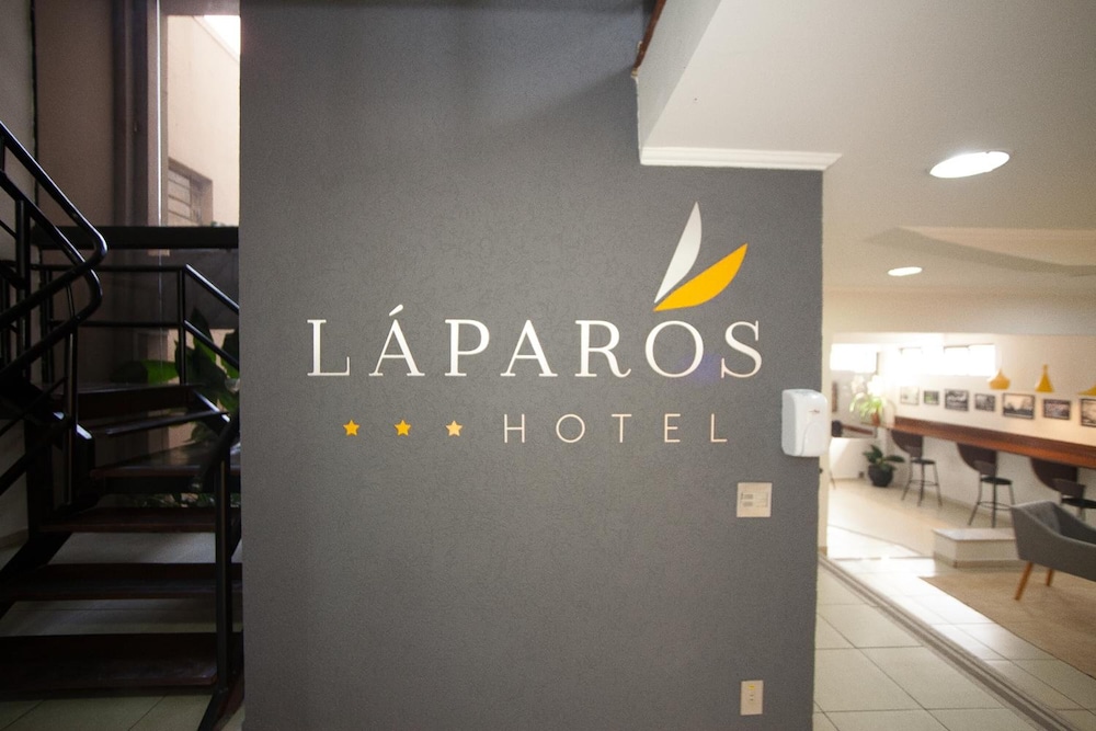 Laparos Hotel 14/24