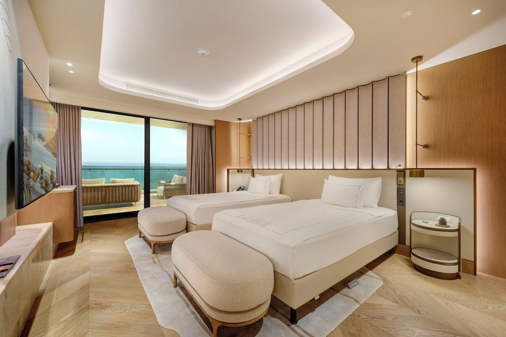 Horizon, Suite, Twin Beds, King Bed