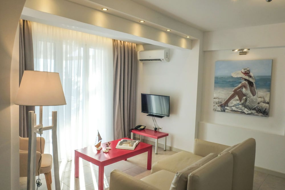 Acrotel Athena Villas 33/50