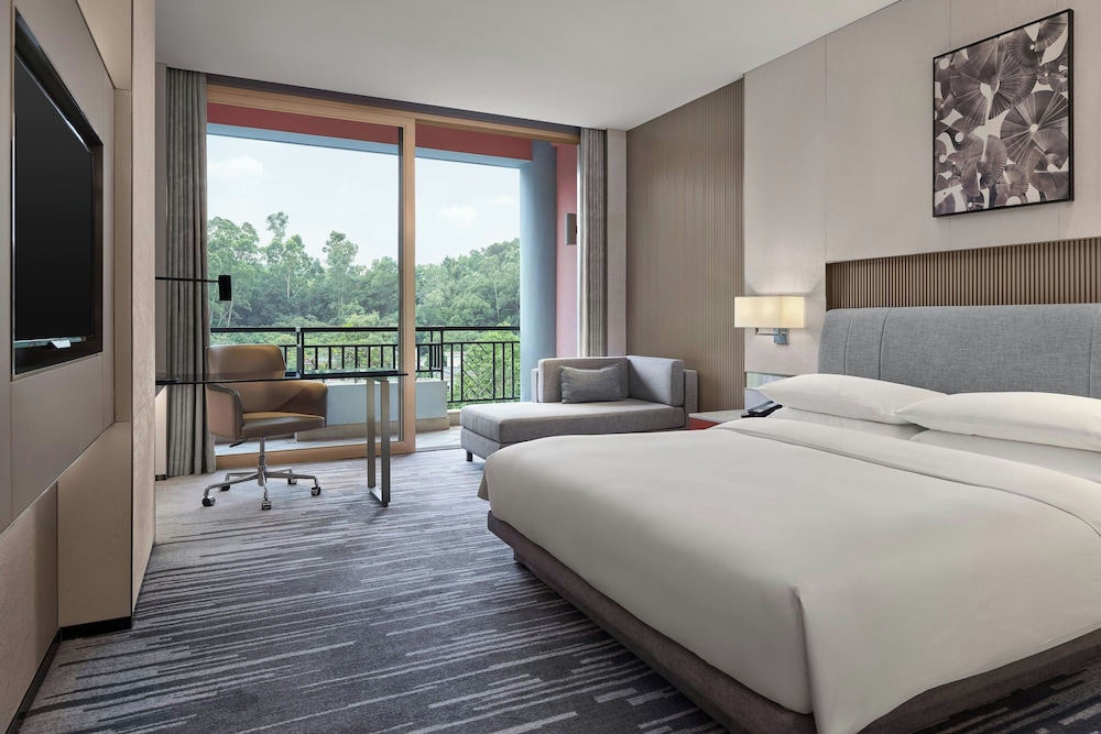 Dongguan Forum Hotel and Apartment 20/50