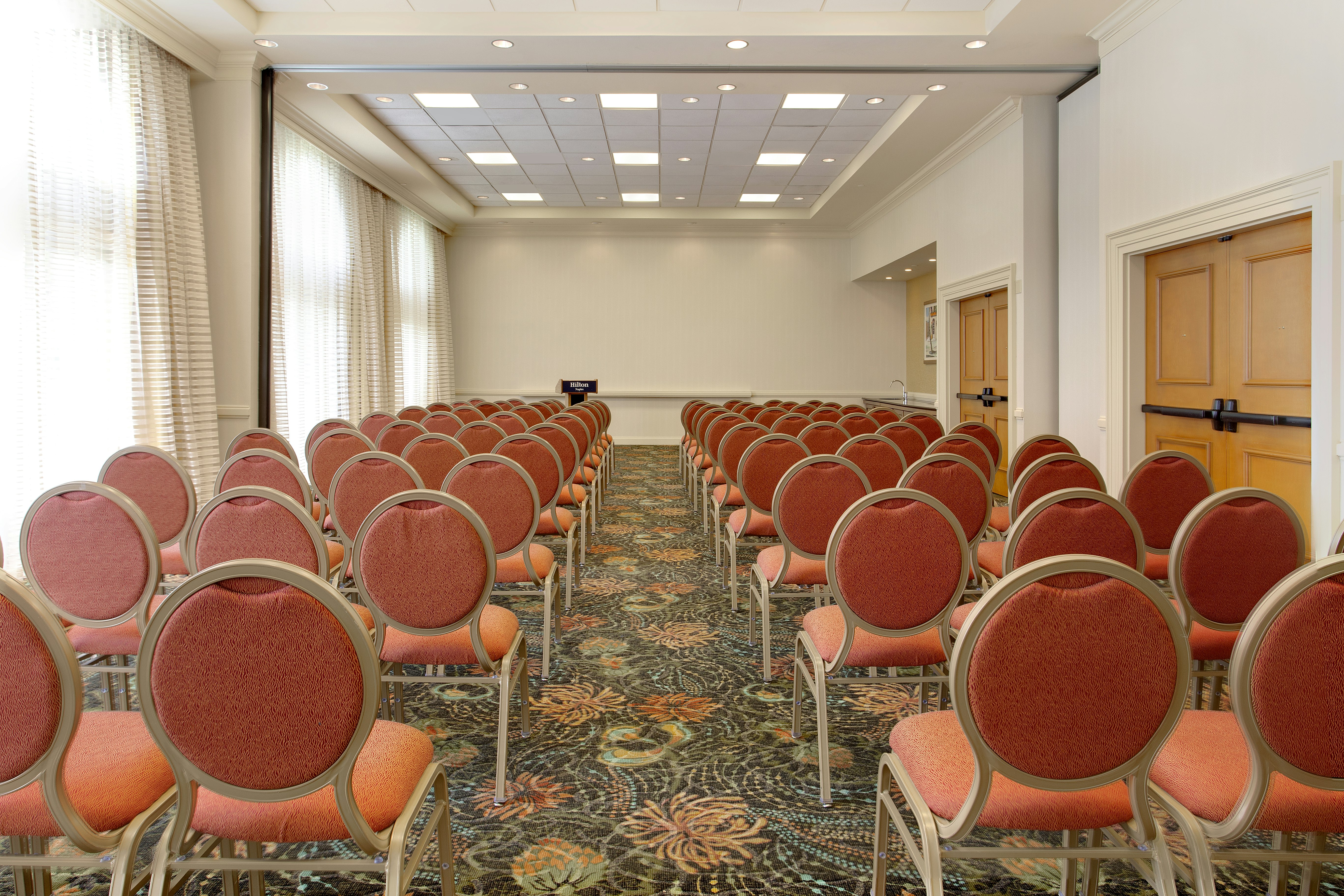 Hilton Naples 52/66
