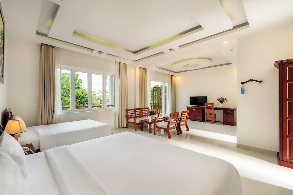 Hoi An Palmy Villa 36/62