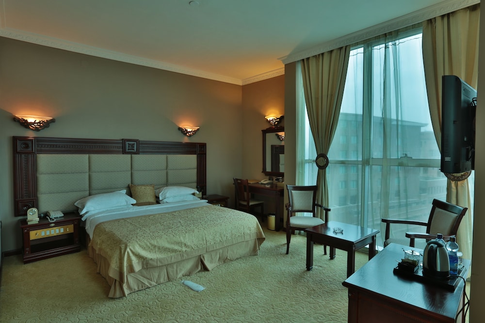 Friendship International Hotel 10/55