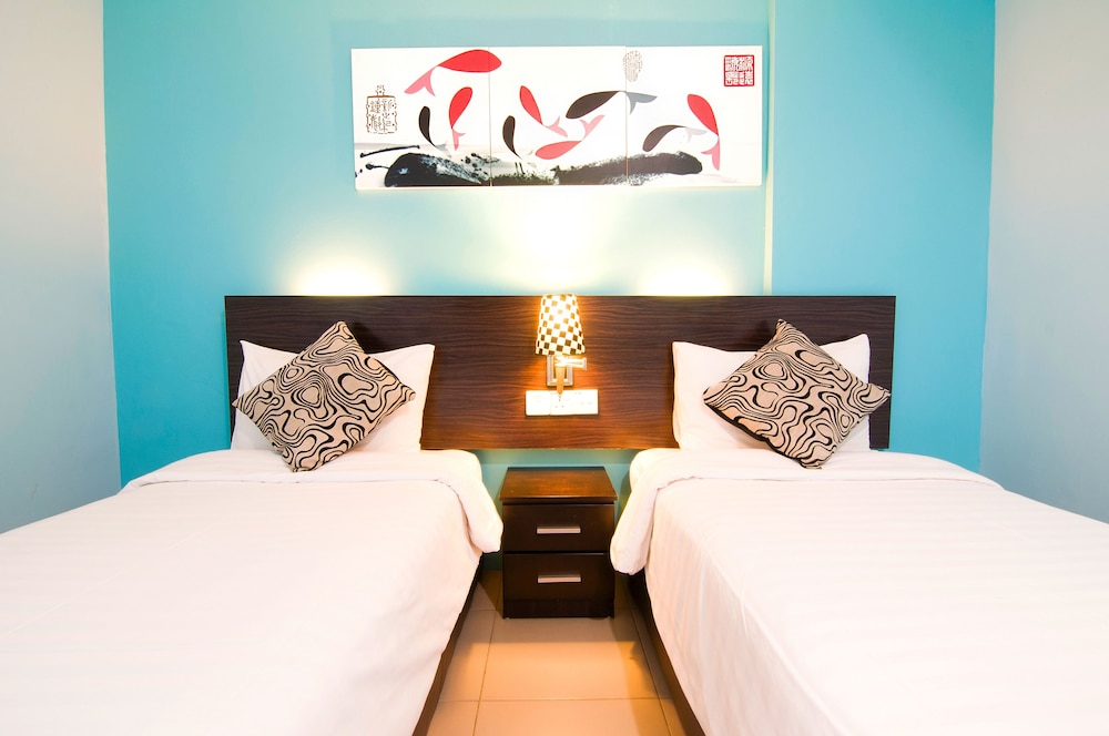 Pice Hotel 8/28