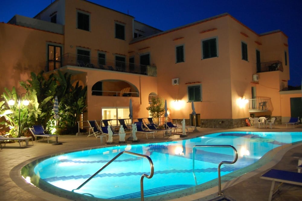 Terme Rosaleo 22/48