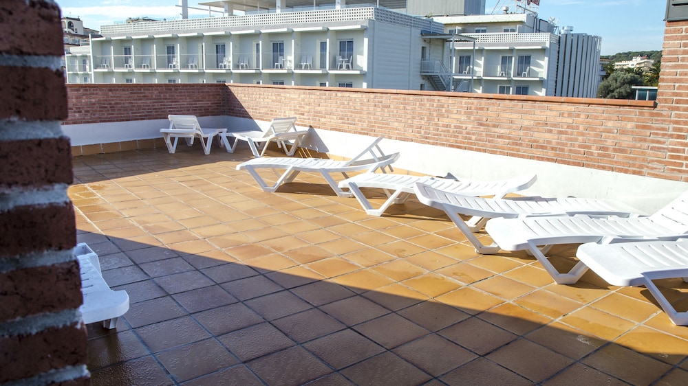 Apartaments Ponent 18/38