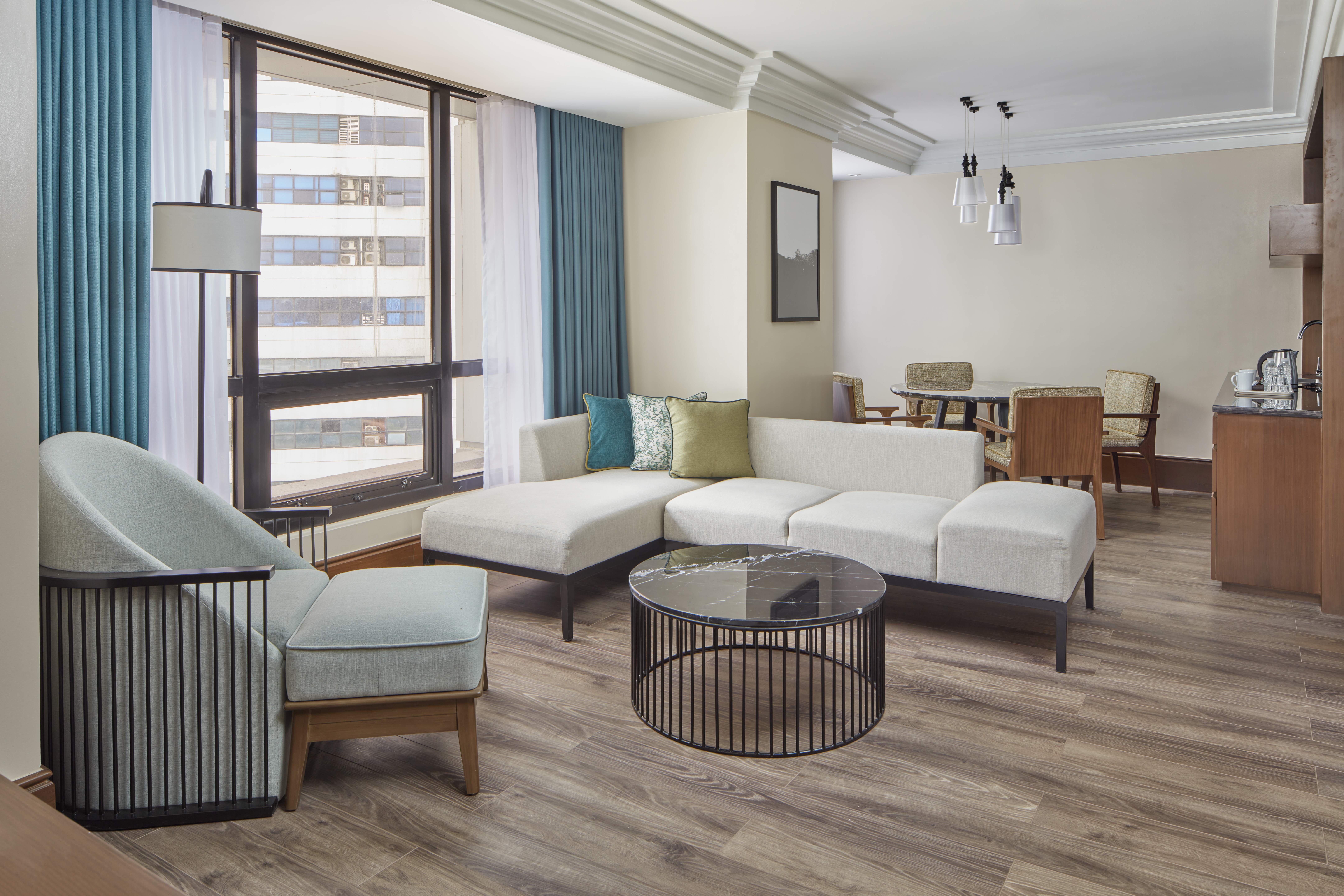 Holiday Inn Galleria Manila 49/74