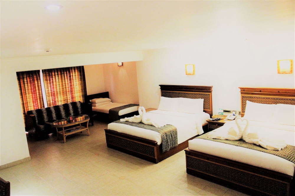 CHARIOT BEACH RESORT 16/50