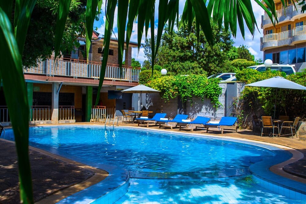 Hotel Nokras Muranga 51/55