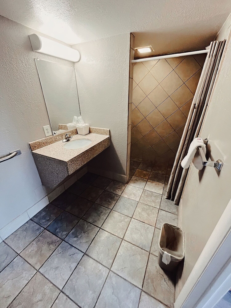 Motel6 Holbrook, AZ 61/62