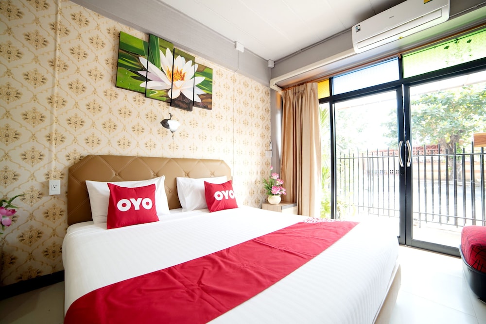OYO 465 Krung Kao Traveller Lodge 8/37