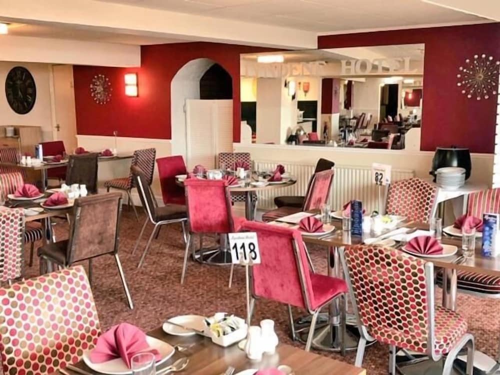 Lyndene Hotel 38/49
