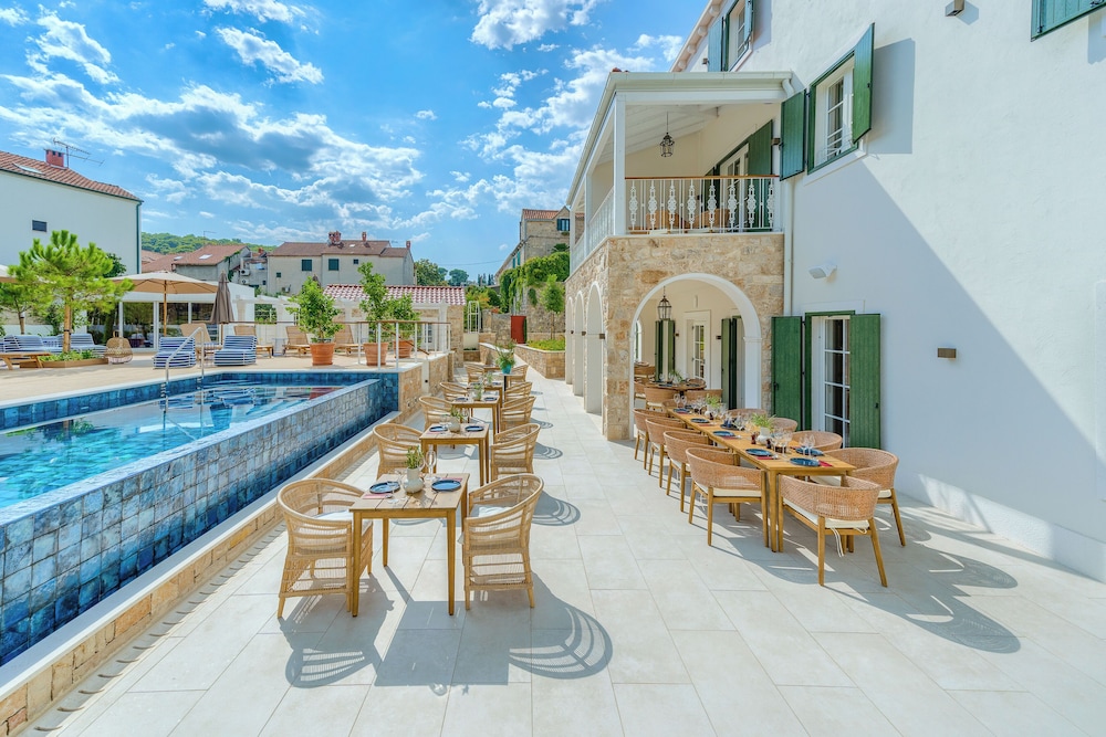 Hotel Brattia - Adults Only 43/50