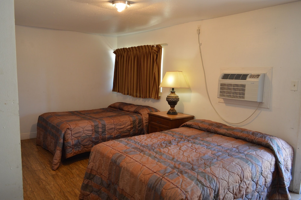 Paradise Inn 5/10