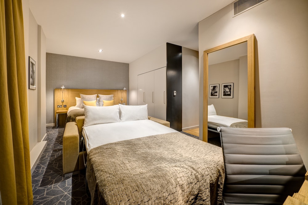 Apex City of Glasgow Hotel (ex Marks Hotel Glasgow) 7/47