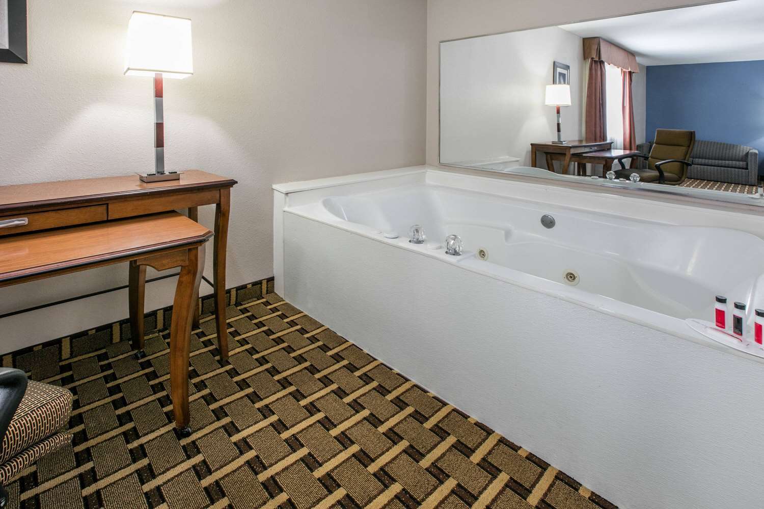 Quality Inn Lawton near Fort Sill 10/12