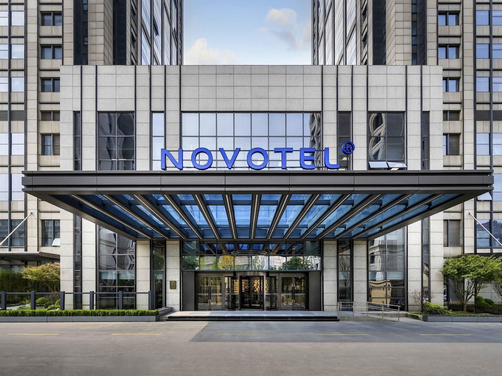 Novotel Shanghai JingAn 39/50