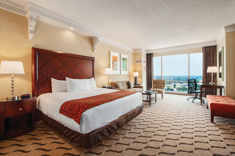 Horseshoe Bossier City - A Caesars Rewards Destination 35/67