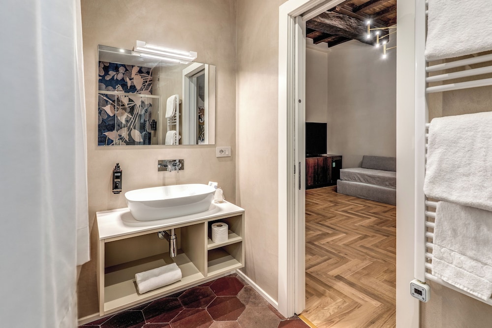 Room, Triple, Bathtub, Separate Building، Albergo Abruzzi 5/8