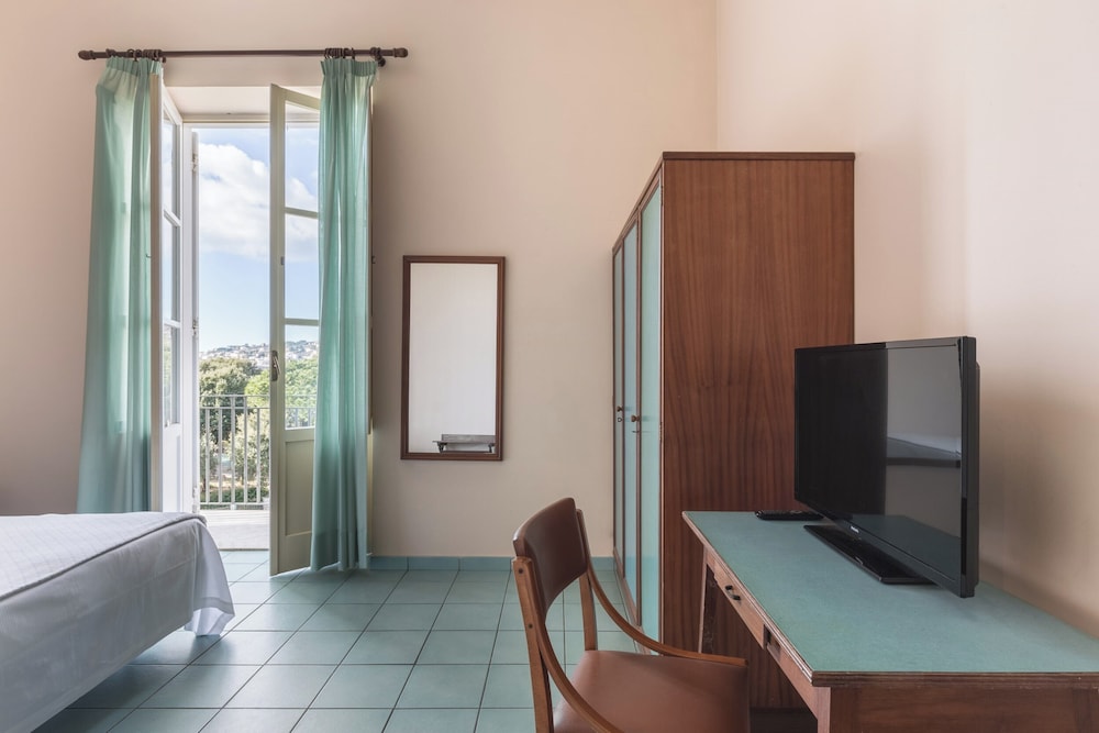 Hotel Serapo 32/58