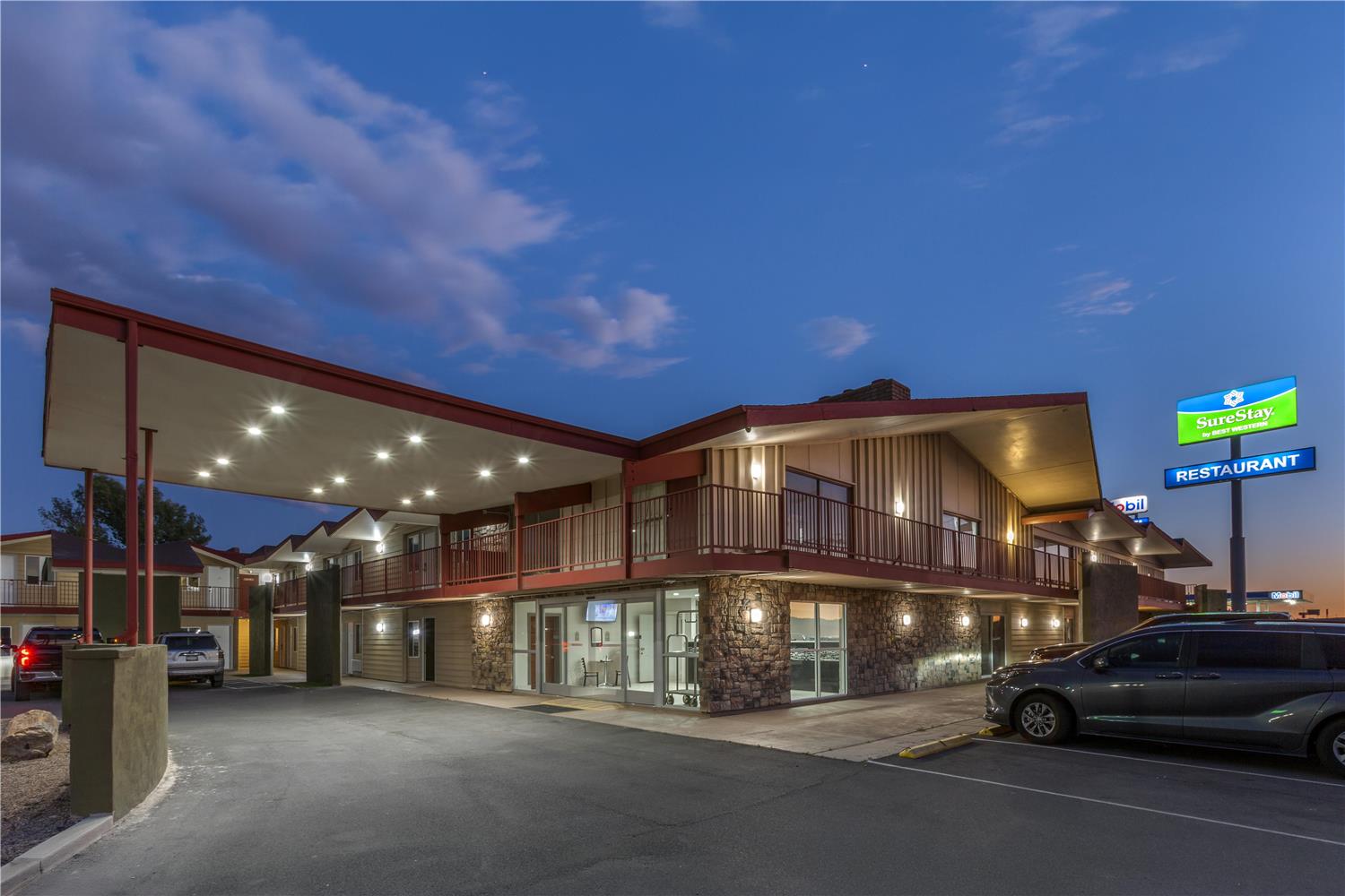 SureStay by Best Western Chambers Petrified Forest 2/17