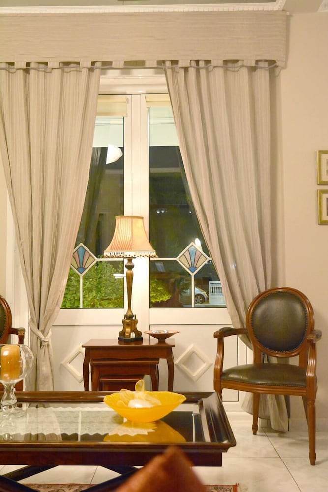 Hotel Ioni 32/50