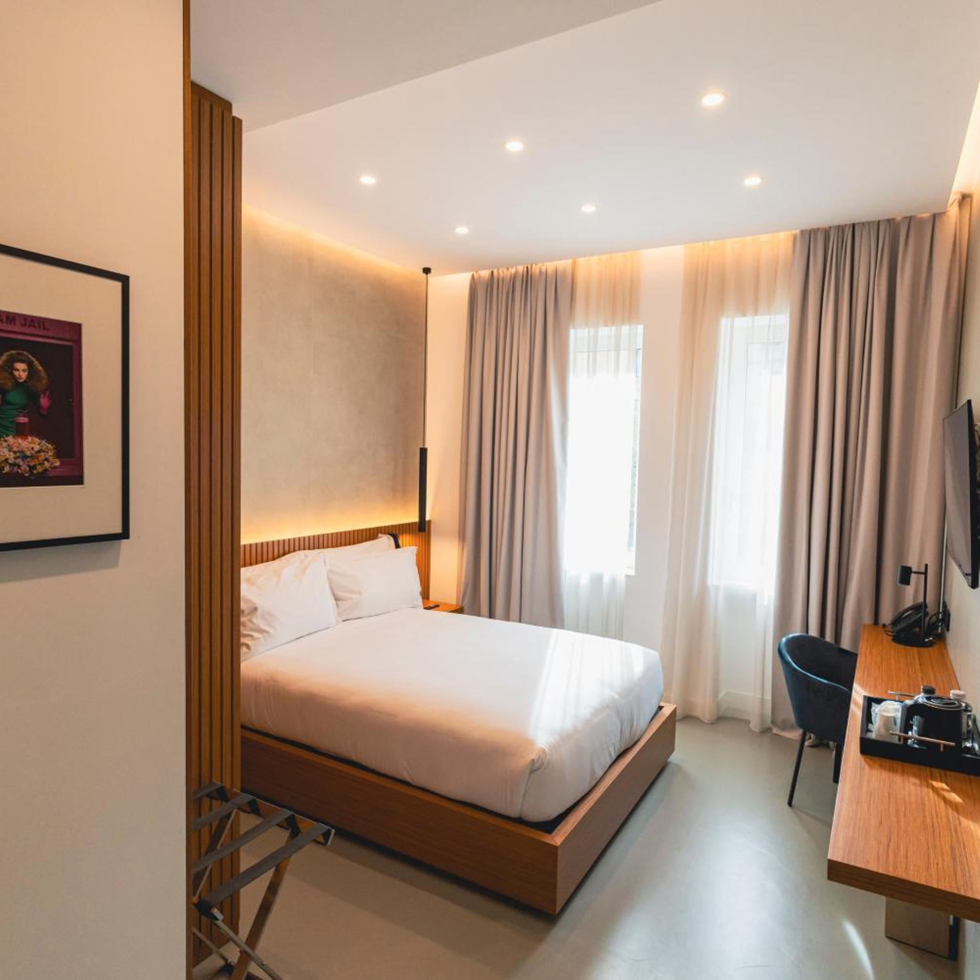 J Maluni City Hotel 19/49
