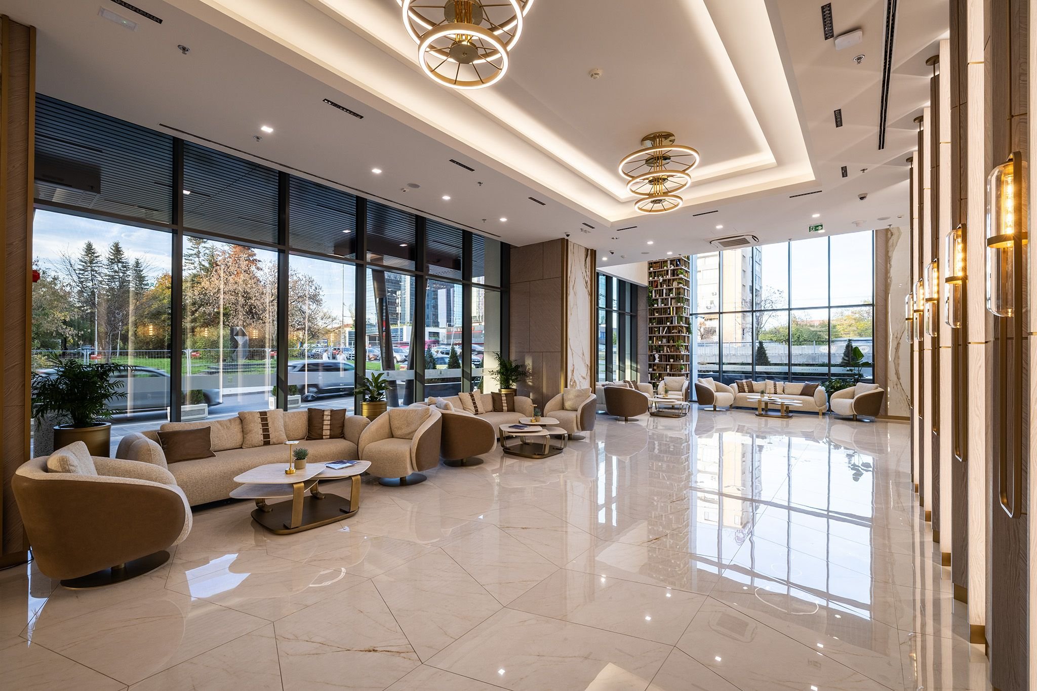 East Plaza Hotel 32/40