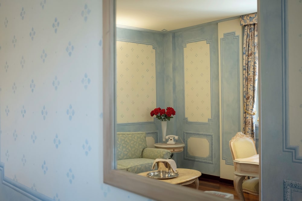 Suite Nettuno 60/60