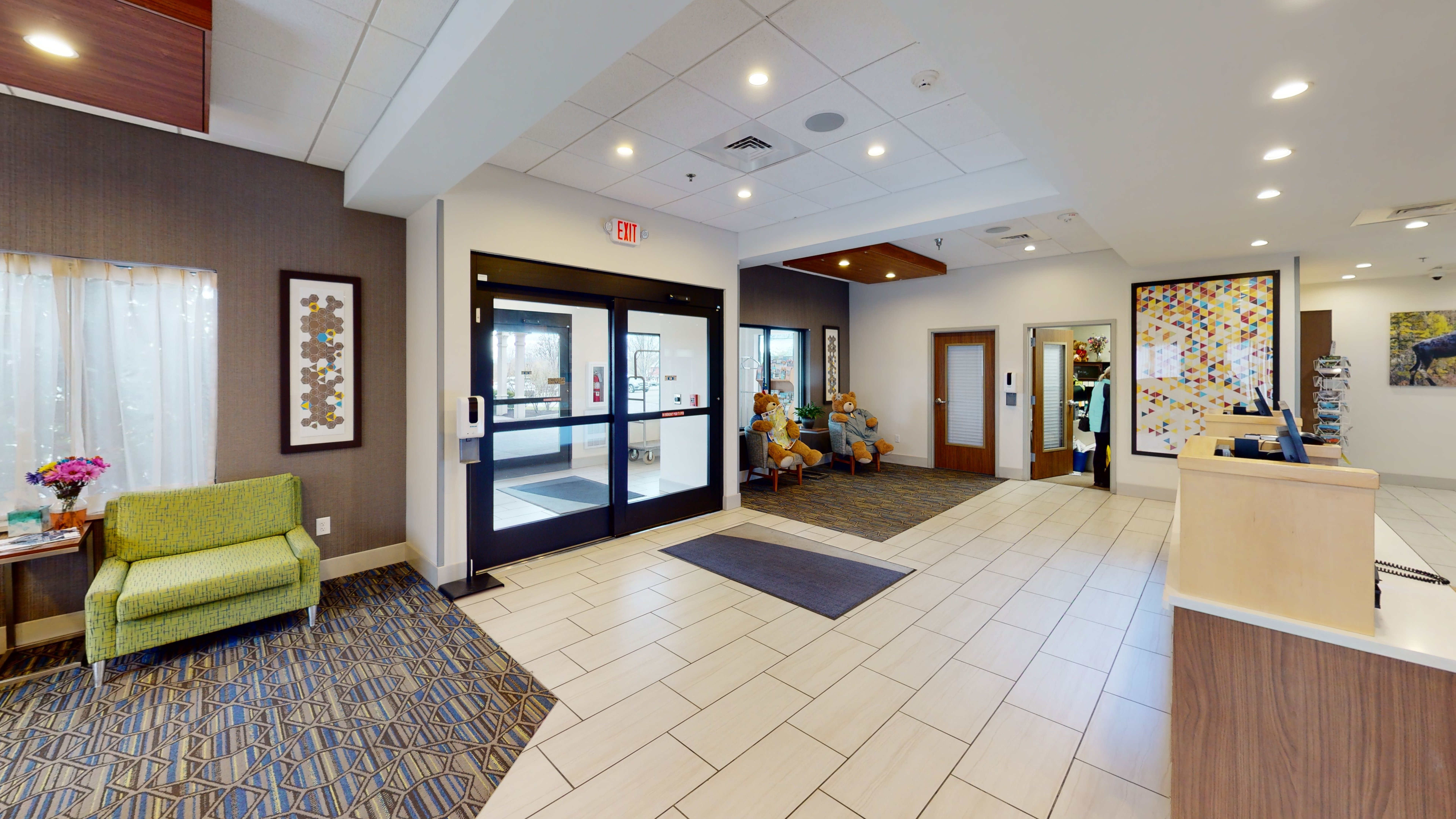 HOLIDAY INN EXPRESS SOUTH BURLINGTON 6/21