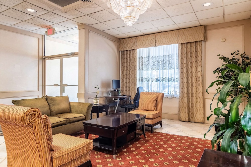 Quality Inn & Suites Indiana South 35/48