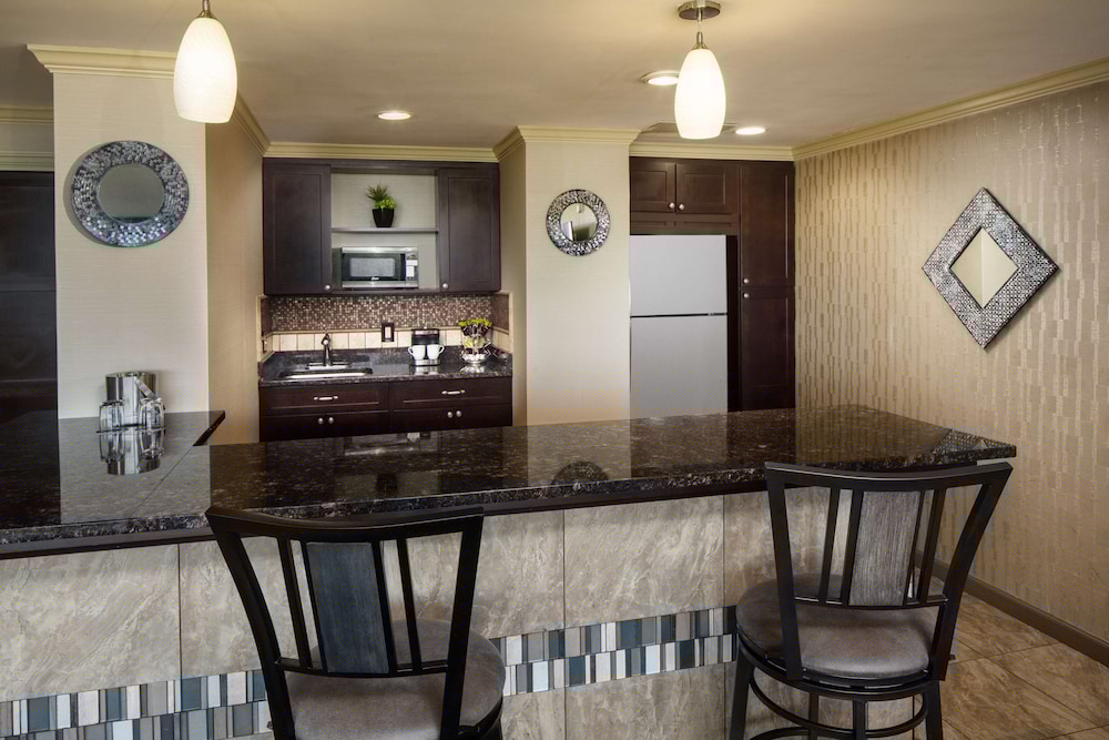 DoubleTree by Hilton Cherry Hill Philadelphia 7/46