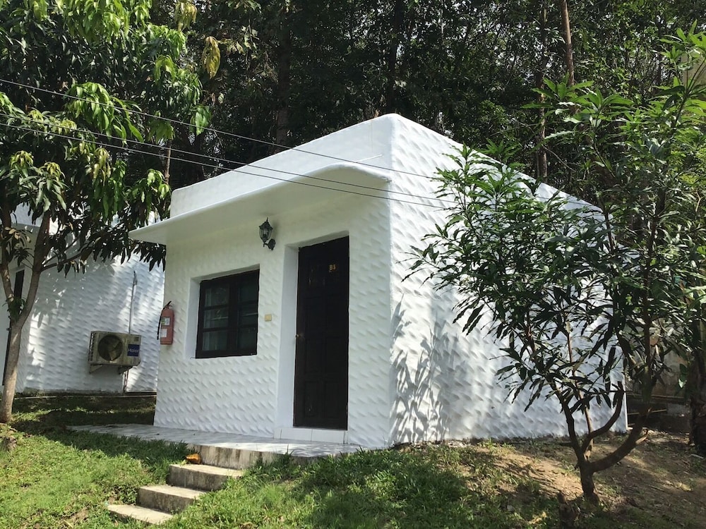 Baan Aunrak Koh Chang 7/44