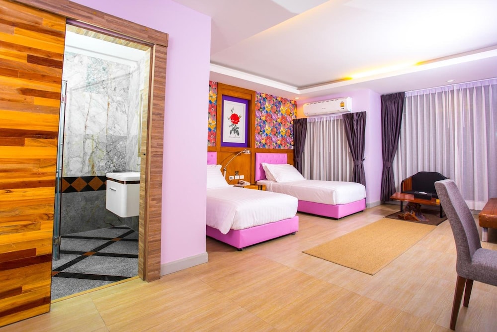 Triple B Boutique Residence 28/61