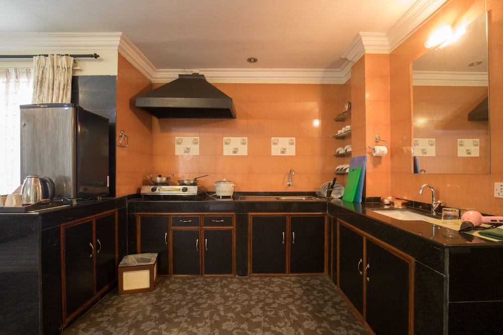 Green Hotel 24/29