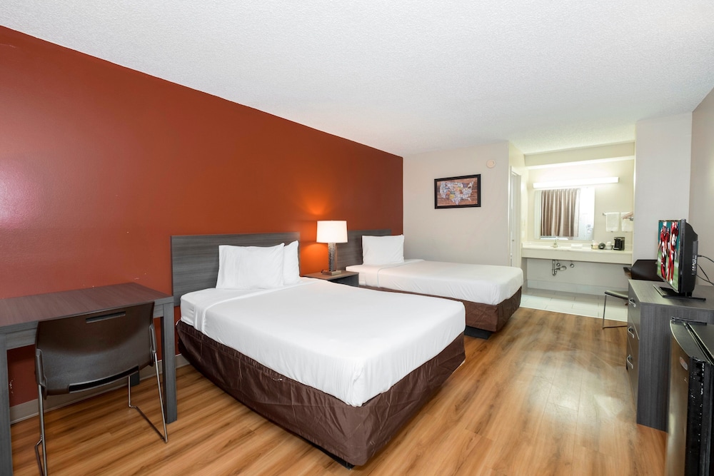 Red Roof Inn Macclenny 8/34