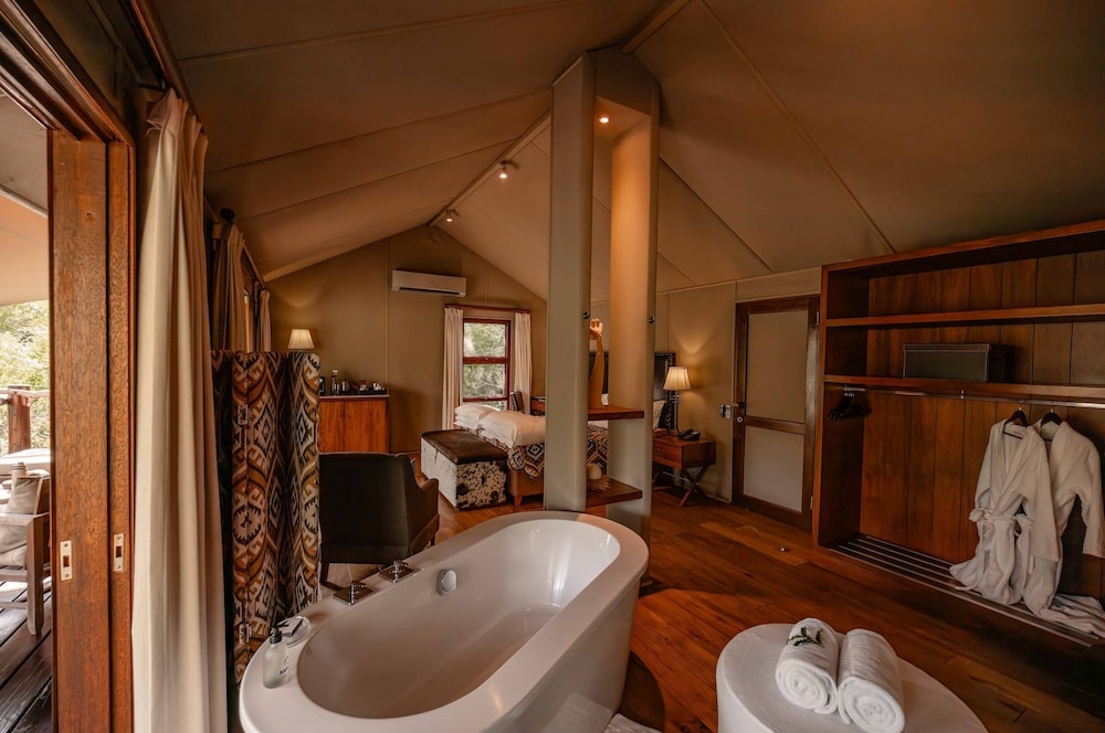 Kapama Buffalo Camp 34/37